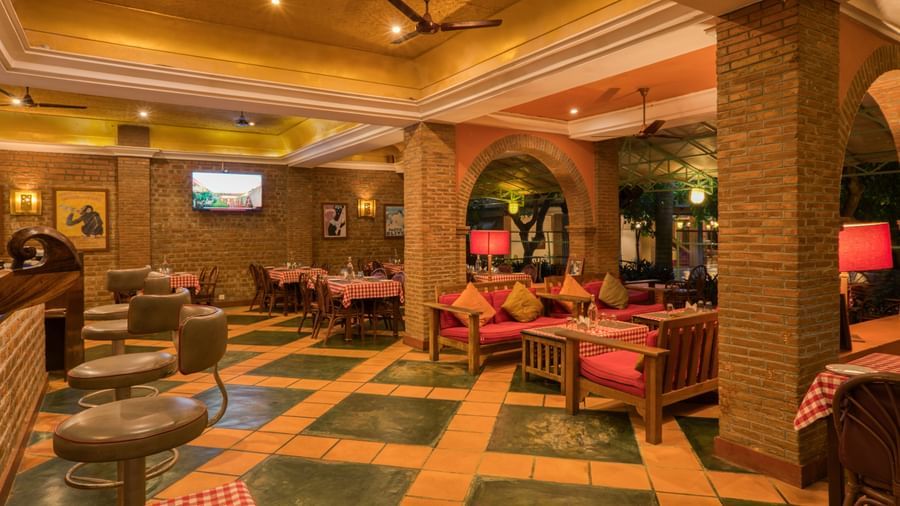 Restaurant with dinning space, chairs and table