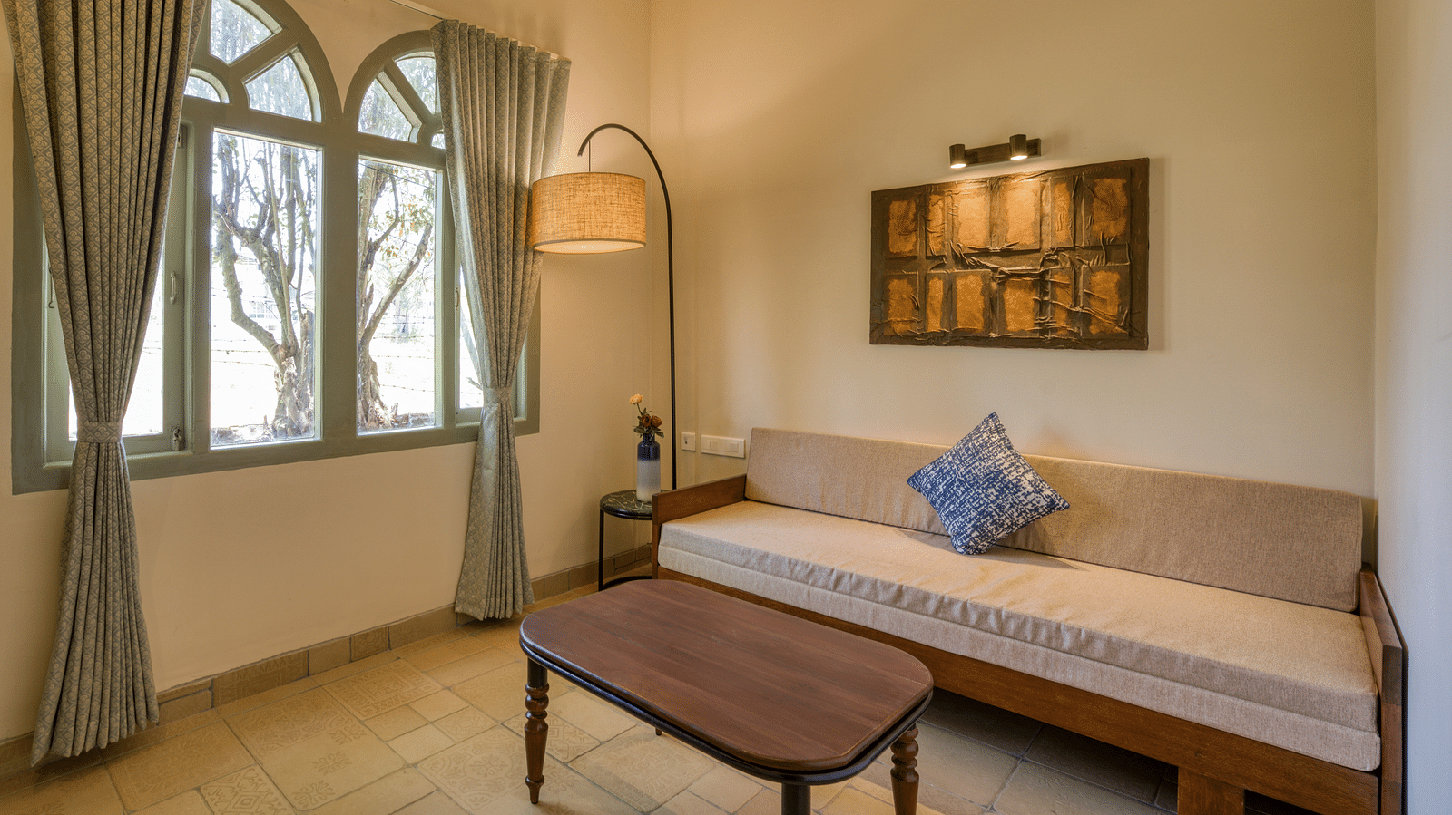 Overview of the living room with sofas inside the studio | Mango Hill Shola Ooty