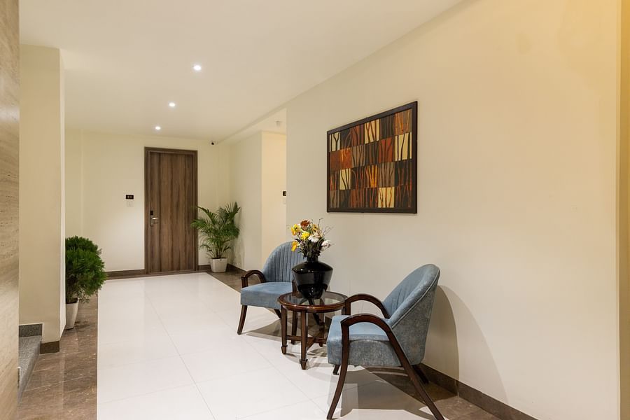 Lobby area of Hotel Meghdoot, Bhopal