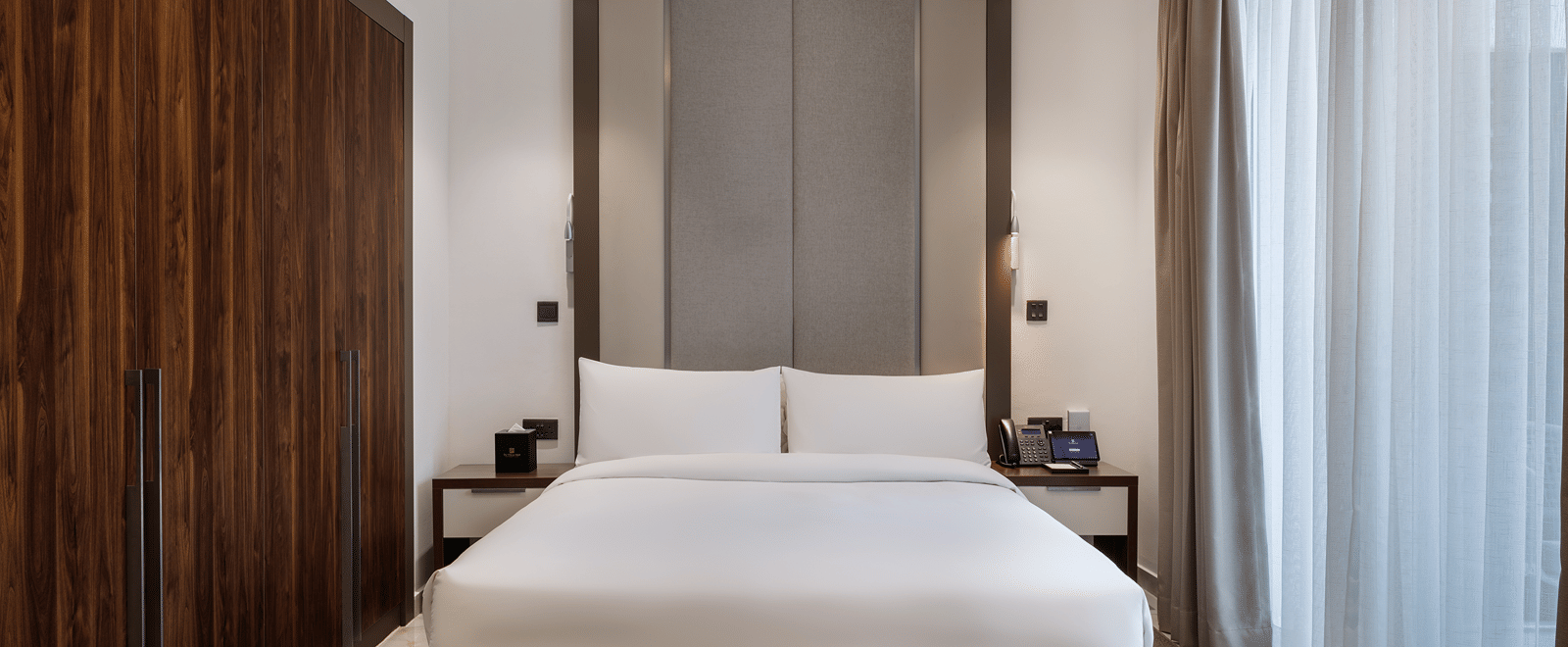 pelican accra rooms executive suite 004