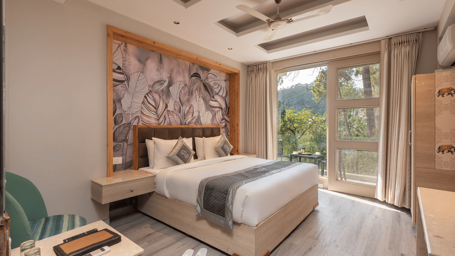 Deluxe Room with forest view