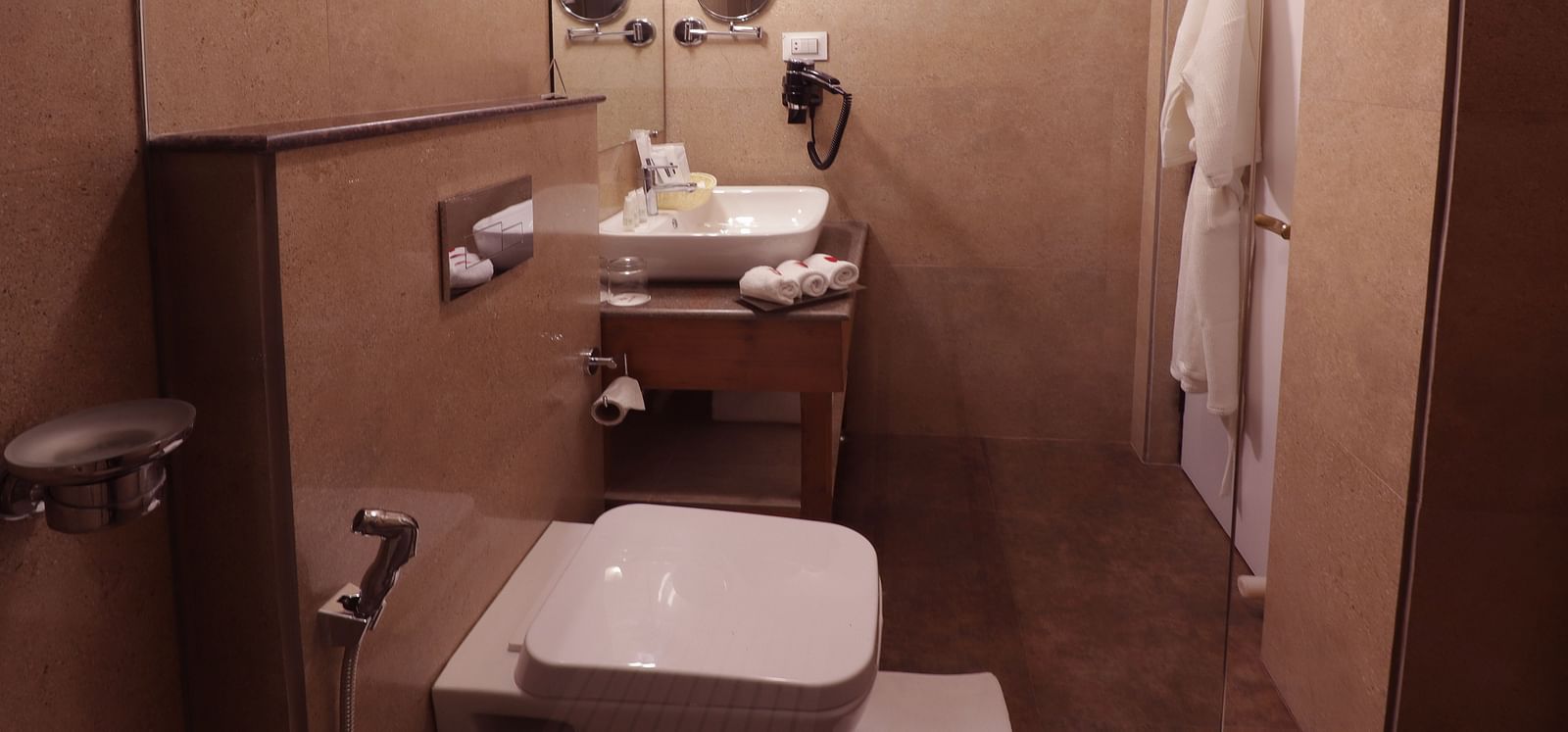 Bathroom1