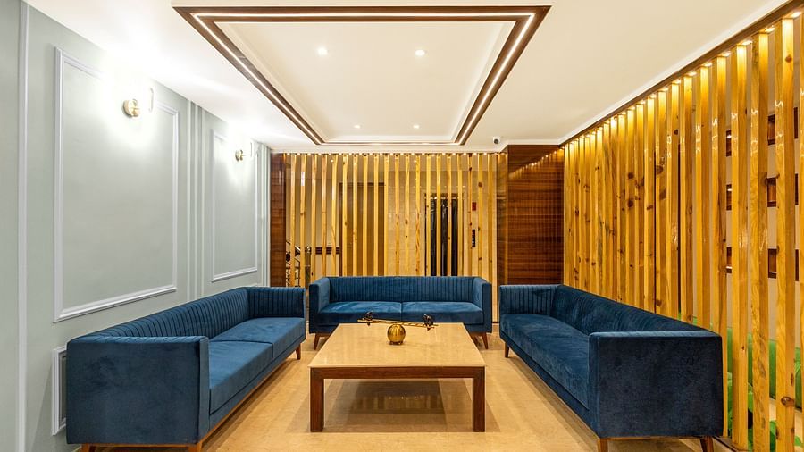 Waiting Lounge