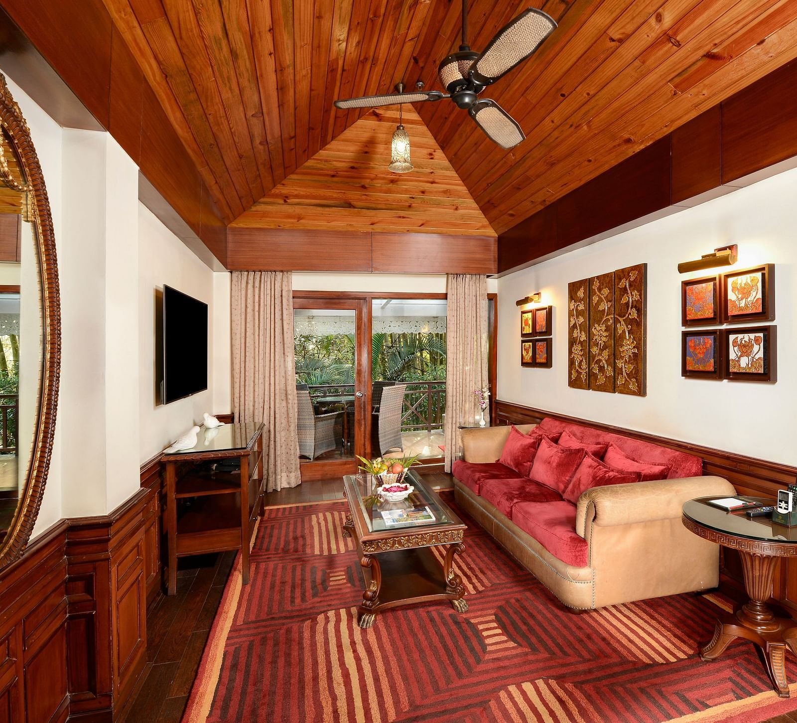 living room area offering a sofa set - Mayfair Spa Resort & Casino Gangtok 