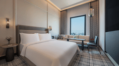 Club room 1912 - Bedroom Day