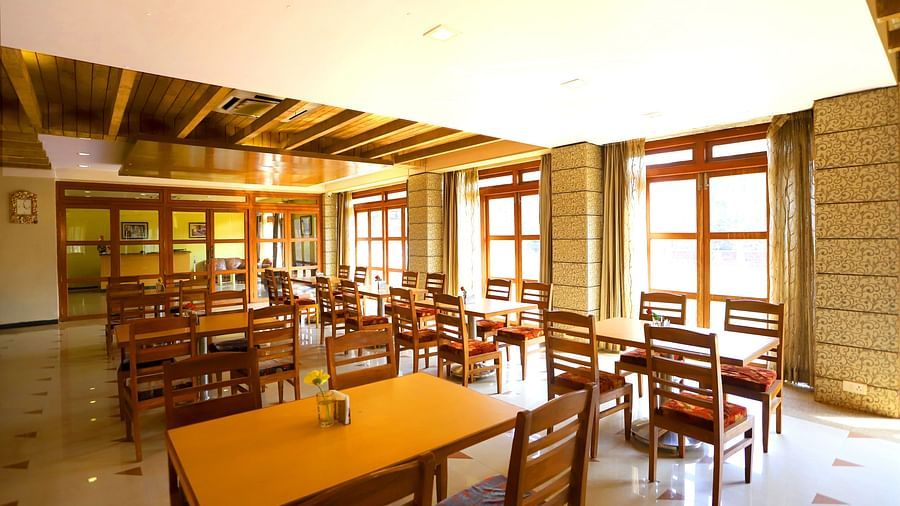 Kohinoor Resort Dapoli, restaurant