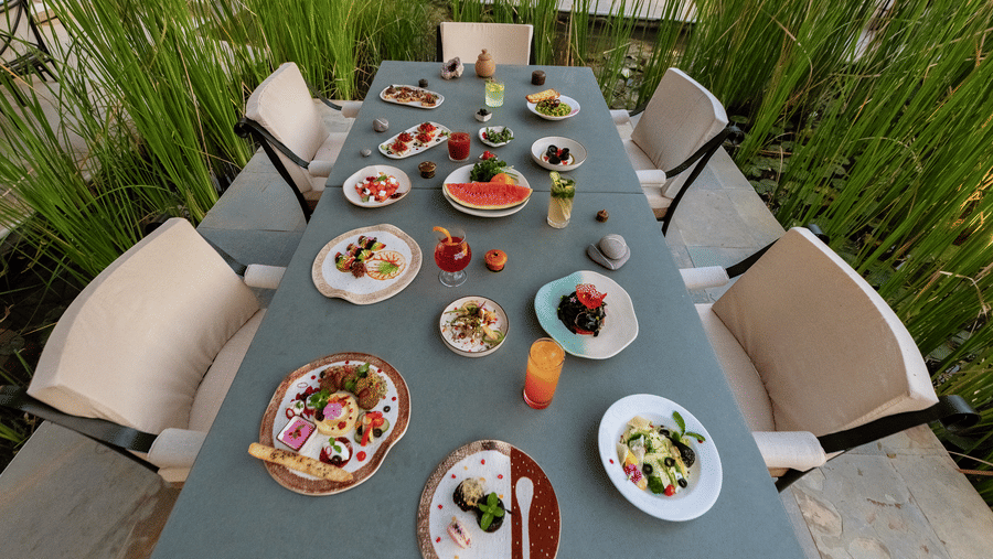 Dining-2