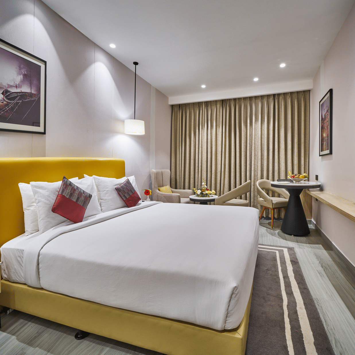 Premier large room 2nd floor