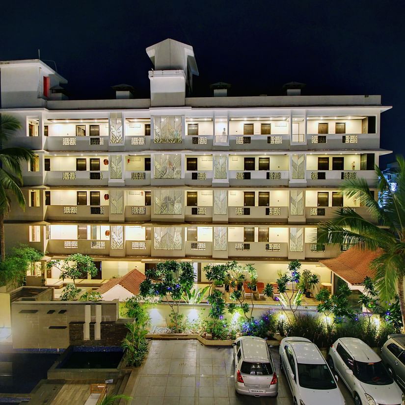 NIGHT VIEW