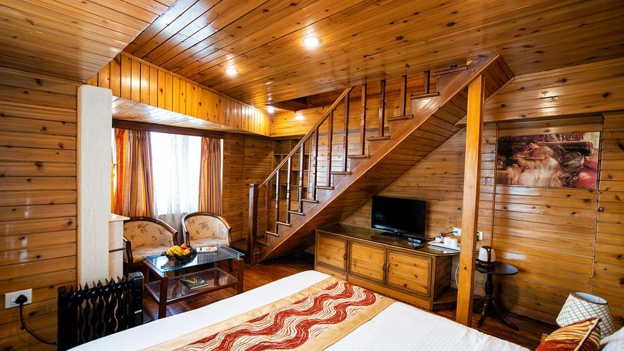 ATTIC DUPLEX (3)