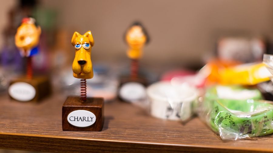 Quirky showpieces for sale at Boutique D Or