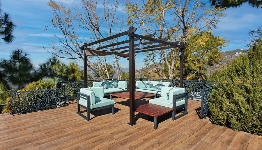 GAZEBO DAYTIME FINAL