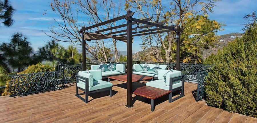 GAZEBO DAYTIME FINAL