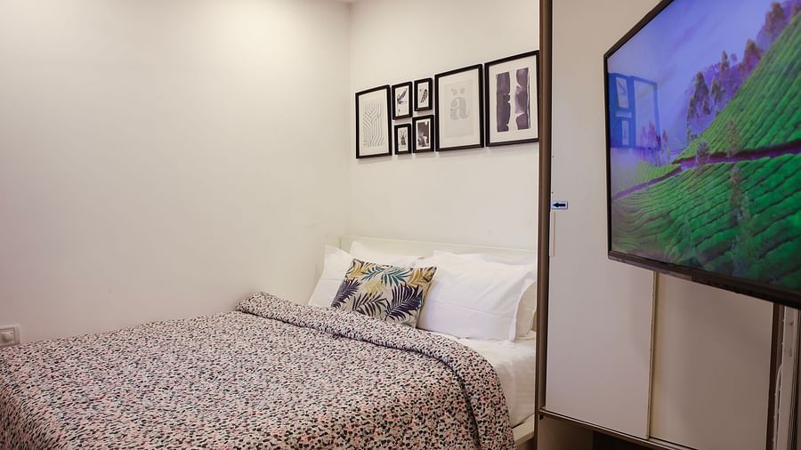 Bedroom of room 502 at Wabi-Sabi Juhu 2