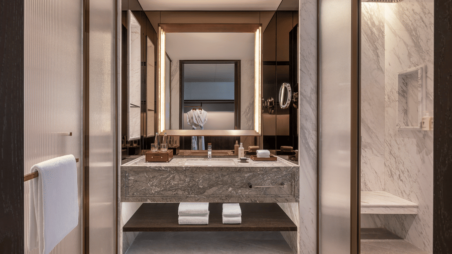 PREMIUM TWIN ROOM BATHROOM (1)
