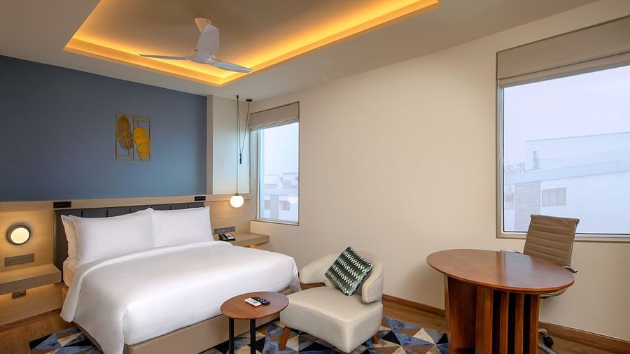 DELUXE STUDIO ROOM