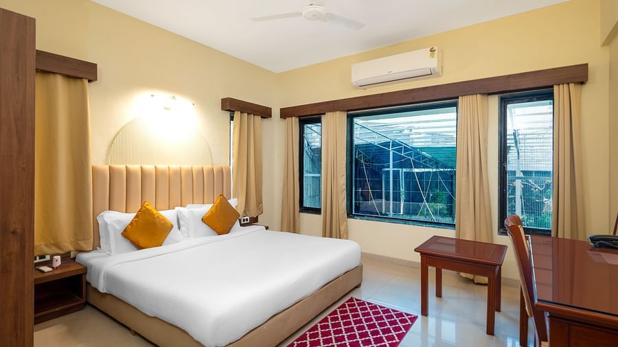 14 - AViary View Suite