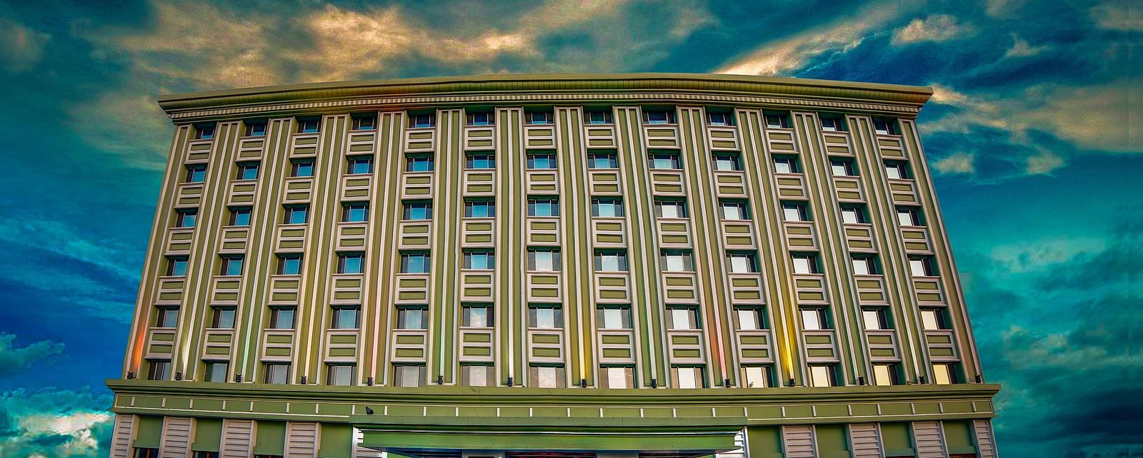 Best 3 star hotel in hyderabad - Tara comfort hotel Ramoji film city