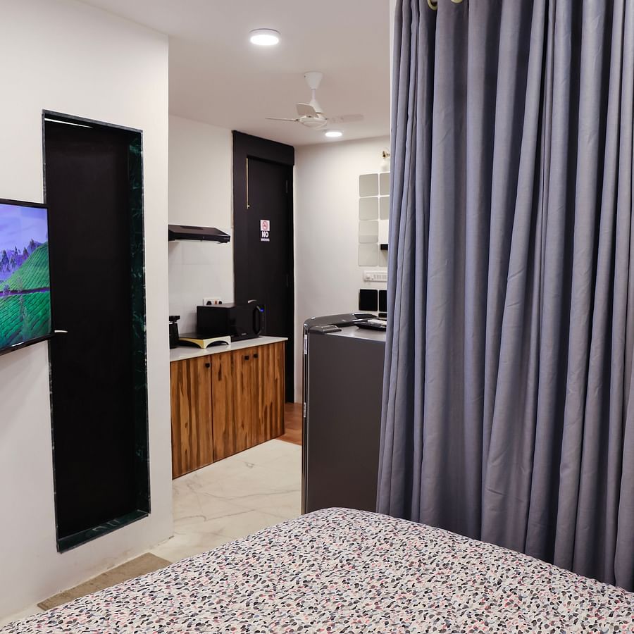 Living Room of room 501 at Wabi-Sabi Juhu 6