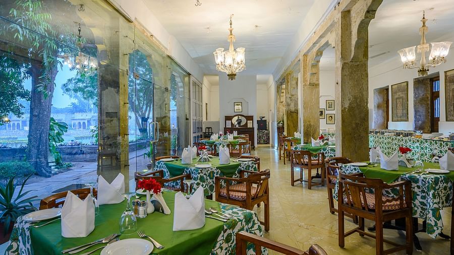 Deo Bagh - 17th Century, Gwalior - the indoor seating space of the resort's restaurant in Gwalior