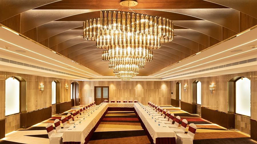 fron t view of a banquet hall3