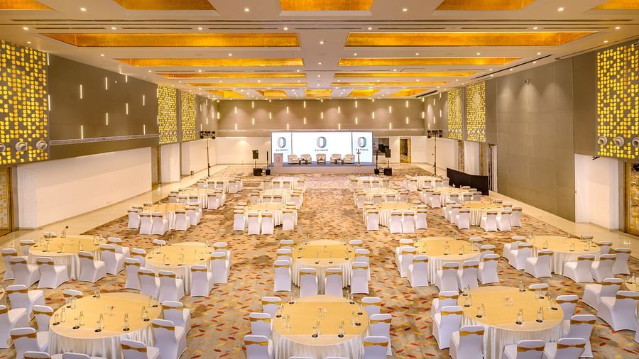 Banquet hall 01