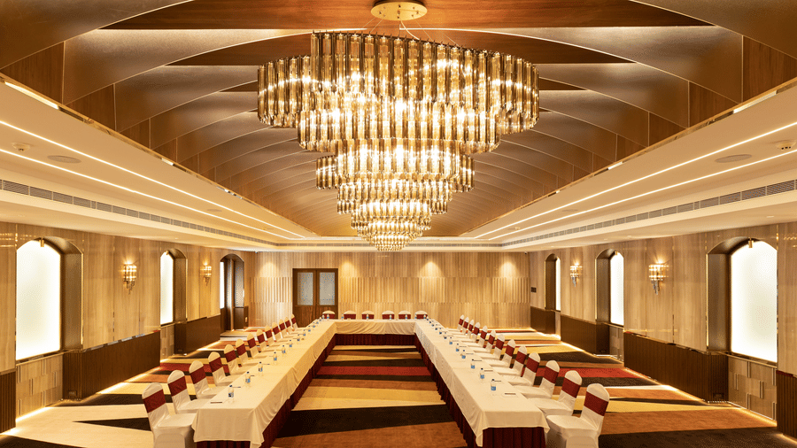 fron t view of a banquet hall3