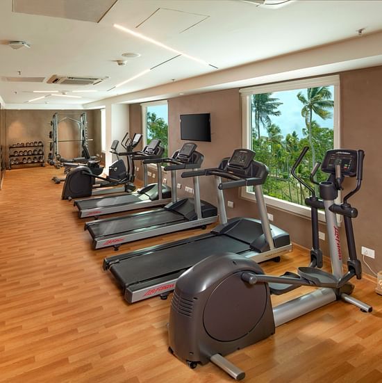 Gym 02