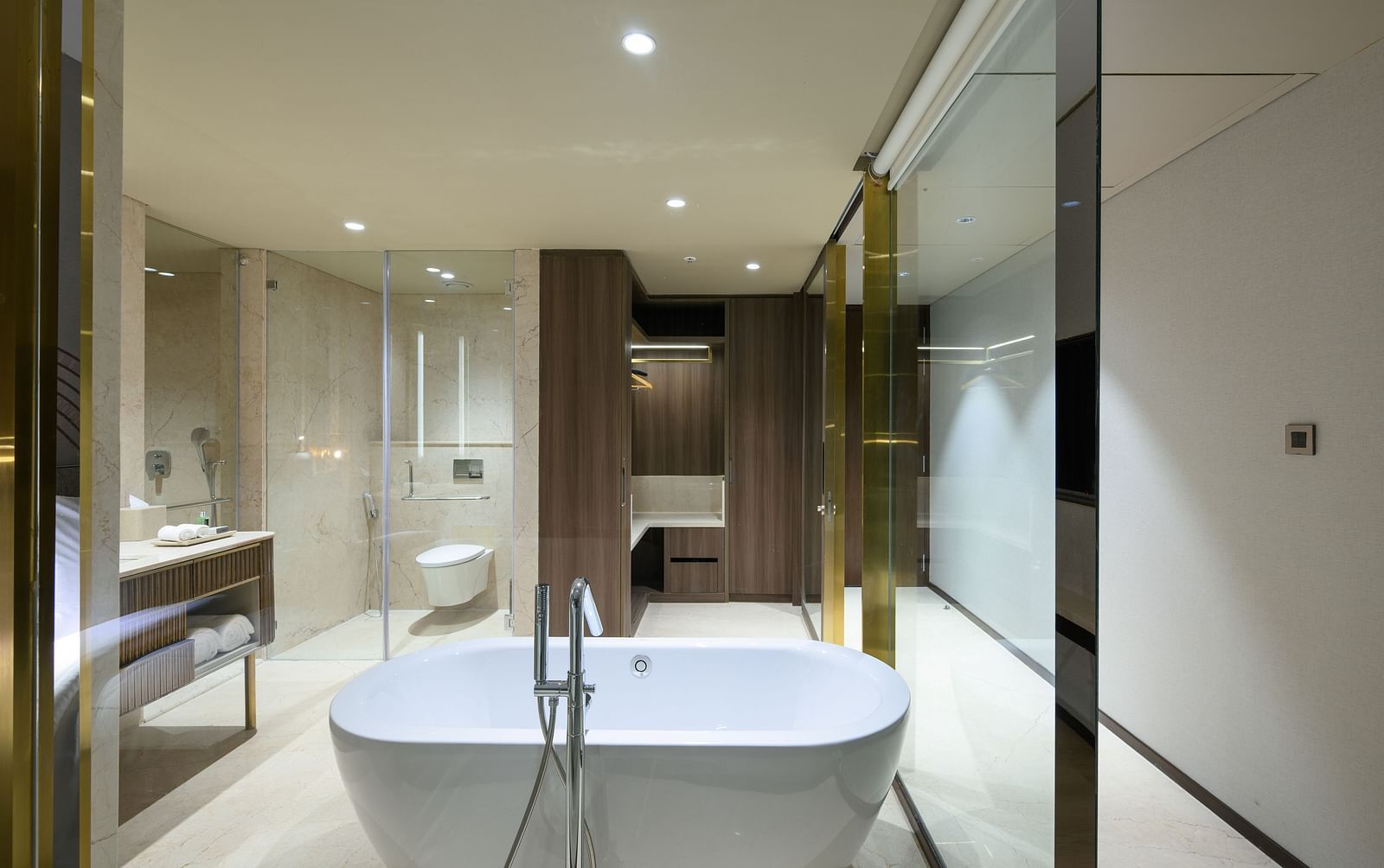Club Room4