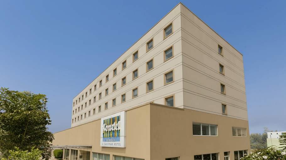 Facade at Hometel Roorkee 1