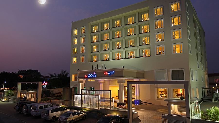 facade of la classic on hosur road