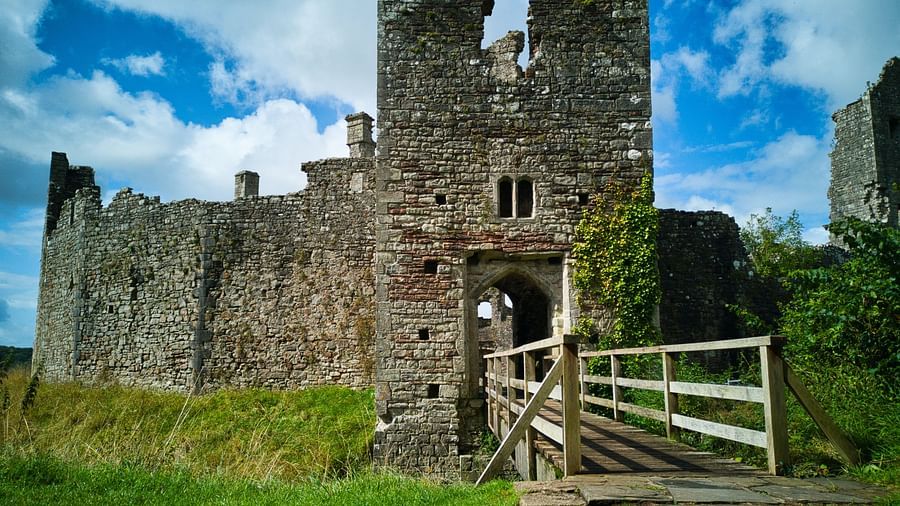 facade - Beaumaris Castle