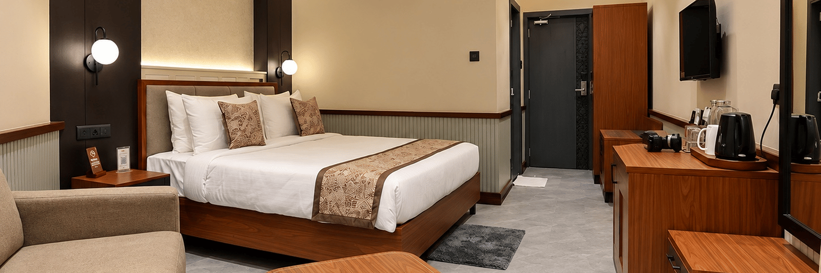 ROOM 15