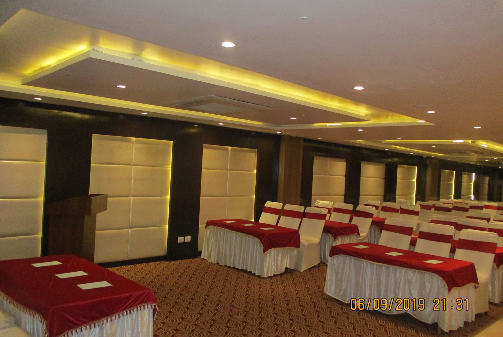 banquetraipur