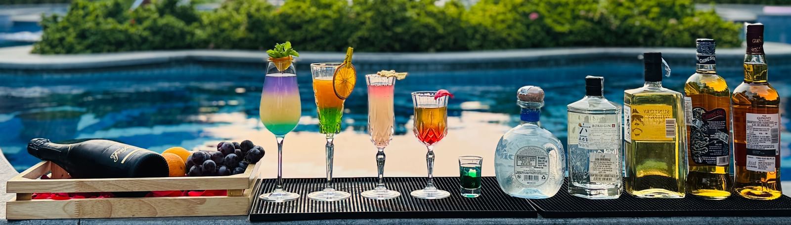 A dreamy outdoor dining experience with cocktails and a palace view - Kaldan Samudra Palace