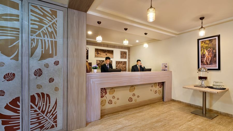 Lobby B2 13 11zon