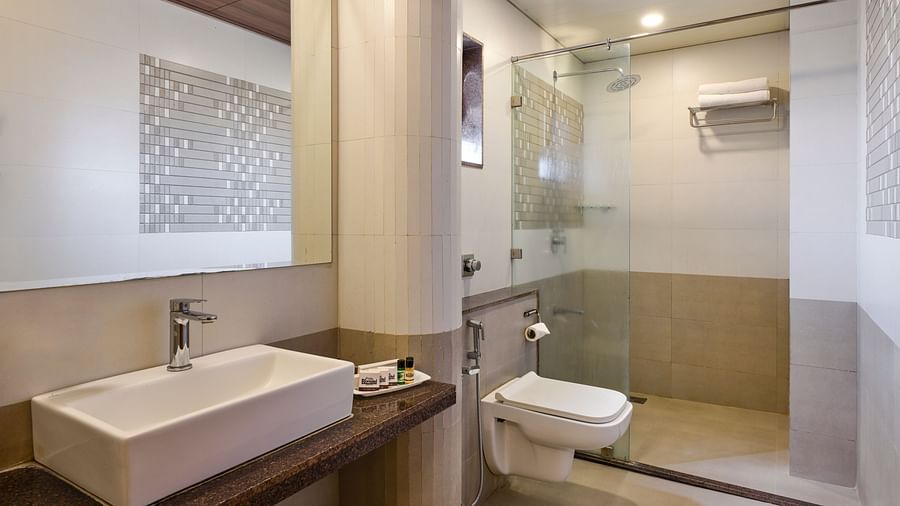 Room deluxe bathroom 19 11zon