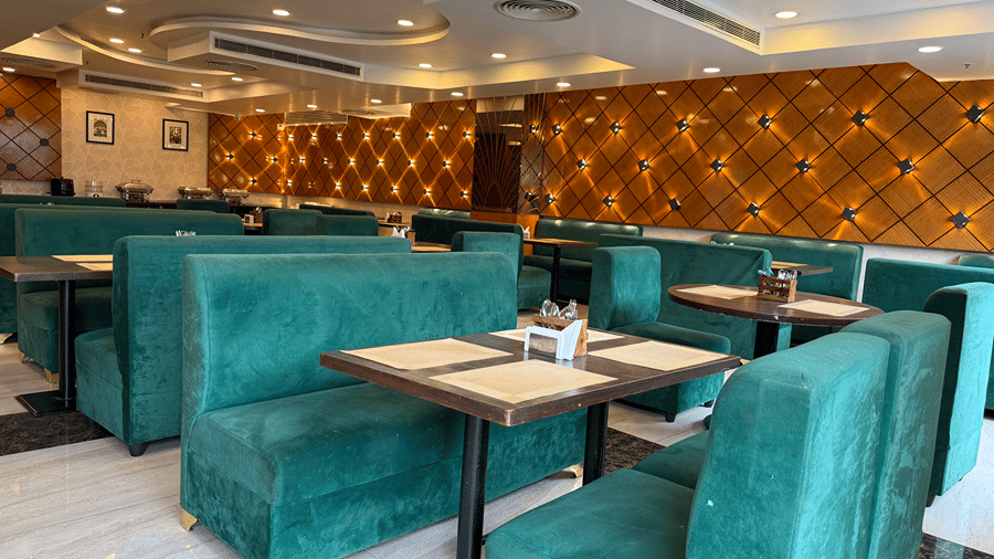 Restaurant 2