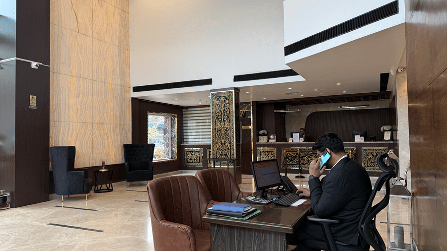 Travel desk