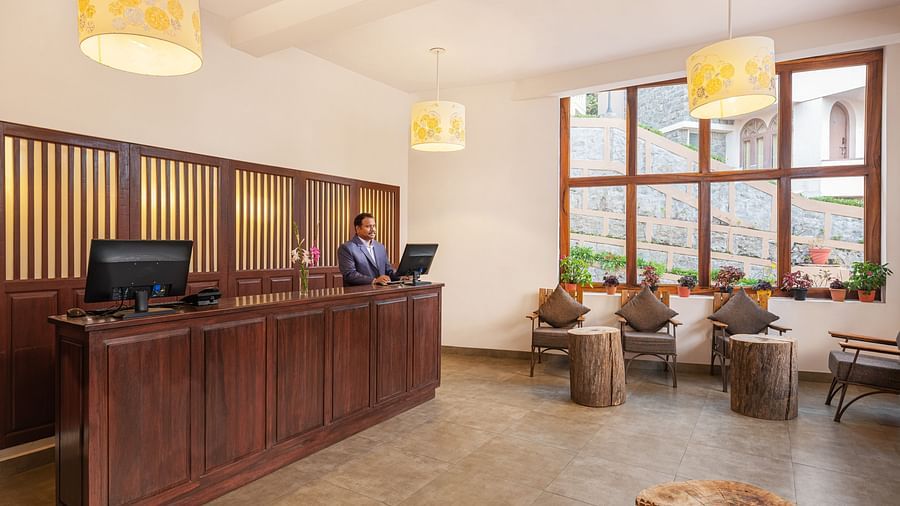An image of a well-furnised lobby | Mango Hill, Kodaikanal