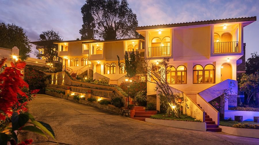 An image of a well-lit facade | Mango Hill, Kodaikanal