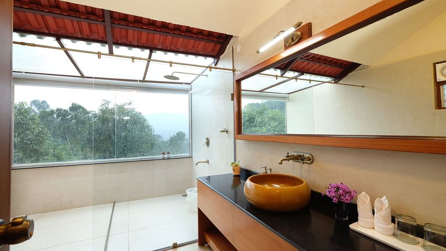 Rest Room - Luxury Villa