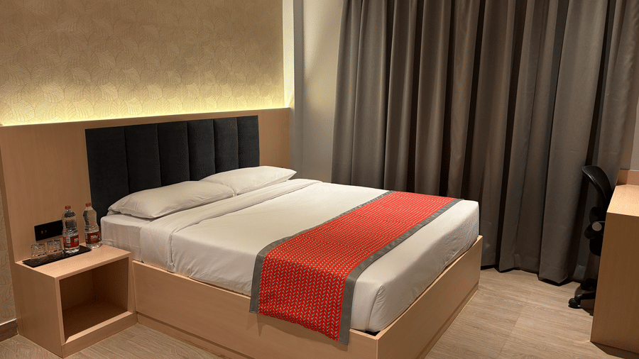 S DLX ROOM