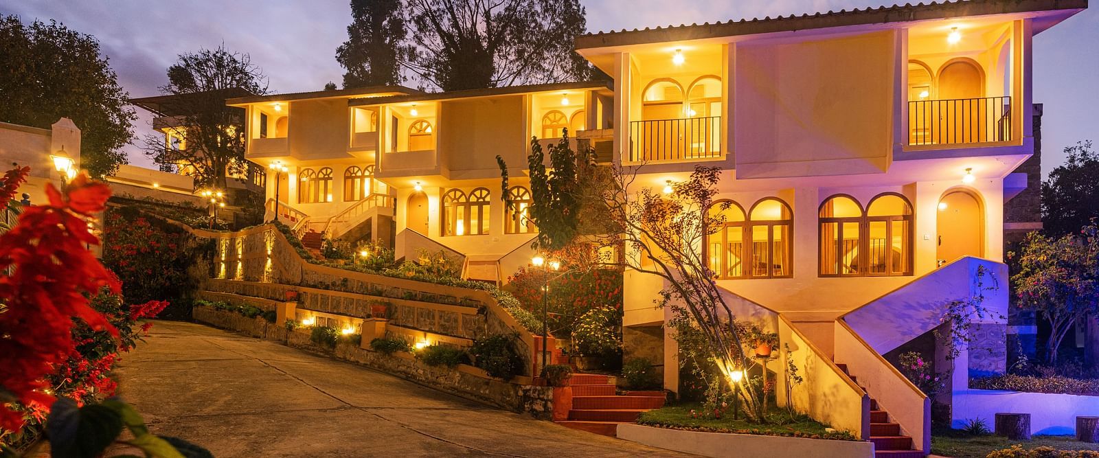 An image of a well-lit facade | Mango Hill, Kodaikanal