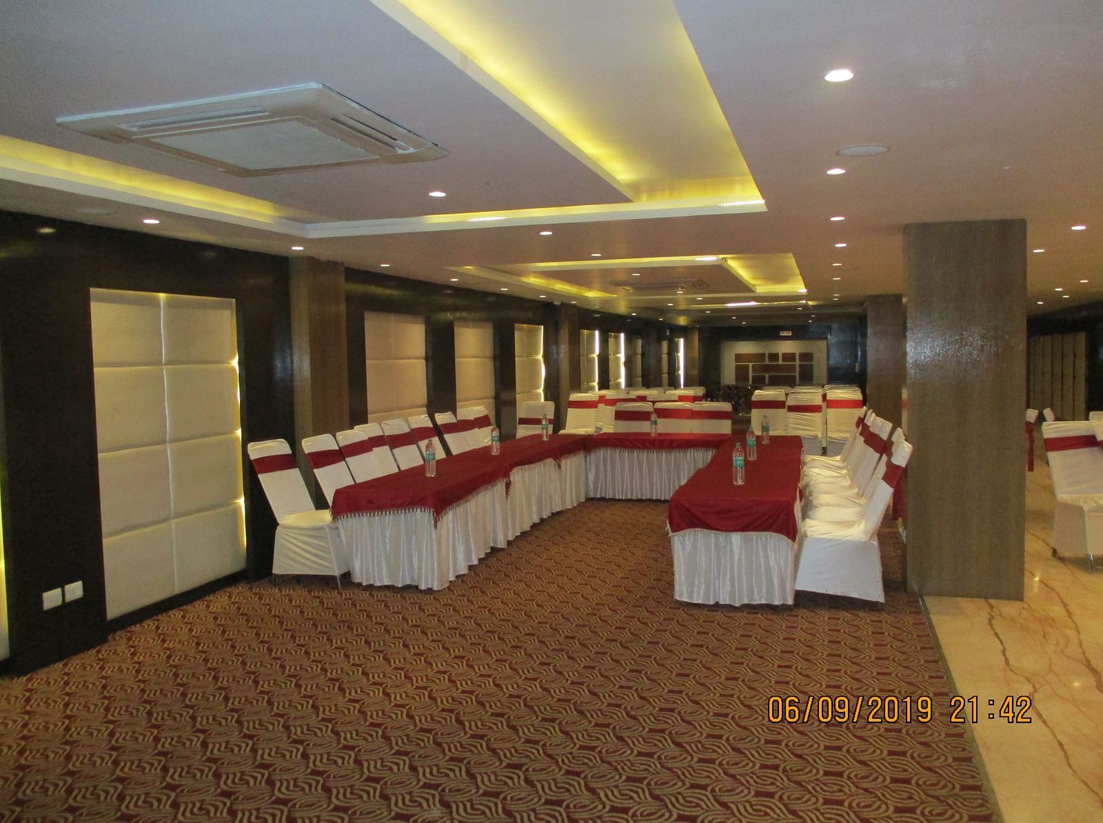 Gangotri Hall captured with seats arranged in theatre style - le roi udaipur hotel5