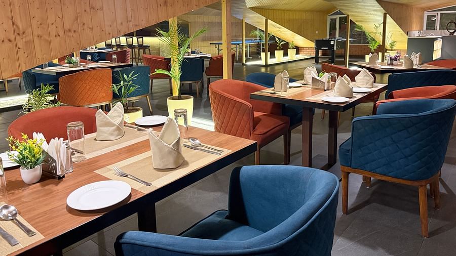 restaurant 2