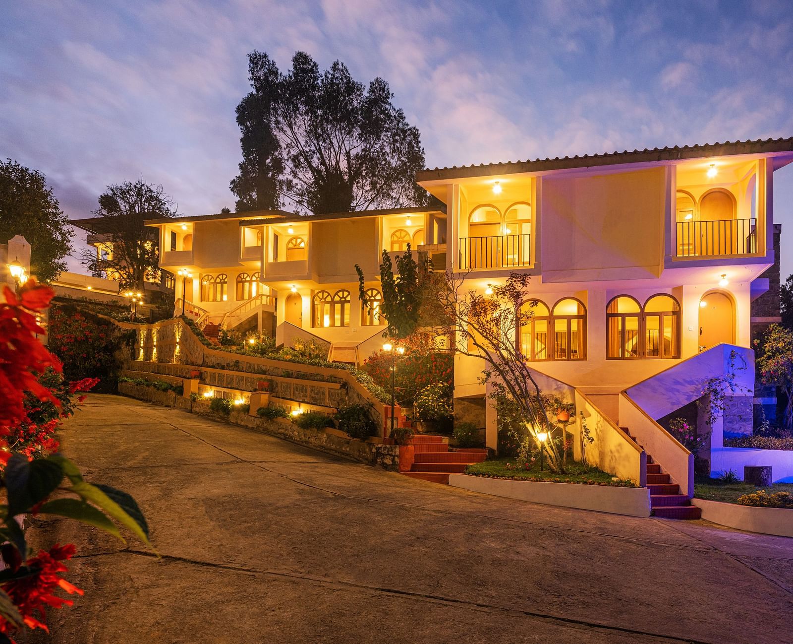 An image of a well-lit facade | Mango Hill, Kodaikanal