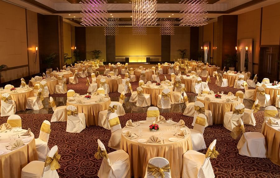 a banquet setting The Retreat Hotel and Convention Centre