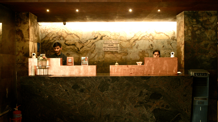 hotel-reception-desk