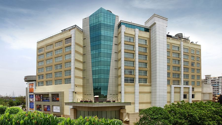 Facade at Mahagun Sarovar Portico Vaishali, hotels in ghaziabad